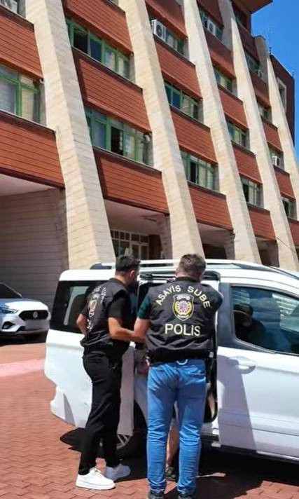 Isparta'da kan donduran cinayet! Eşini boğarak öldürdü