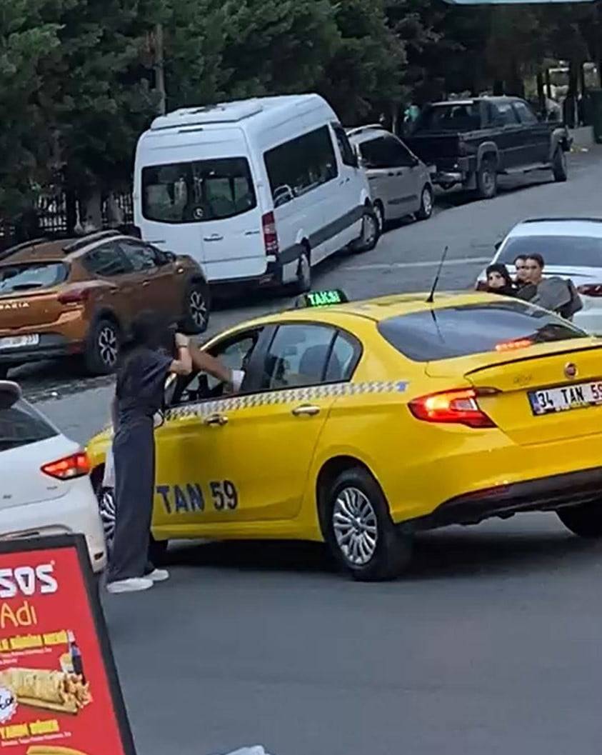 İstanbul’da dehşete düşüren olay: Taksici yumruklarla genç kızı bayılttı!