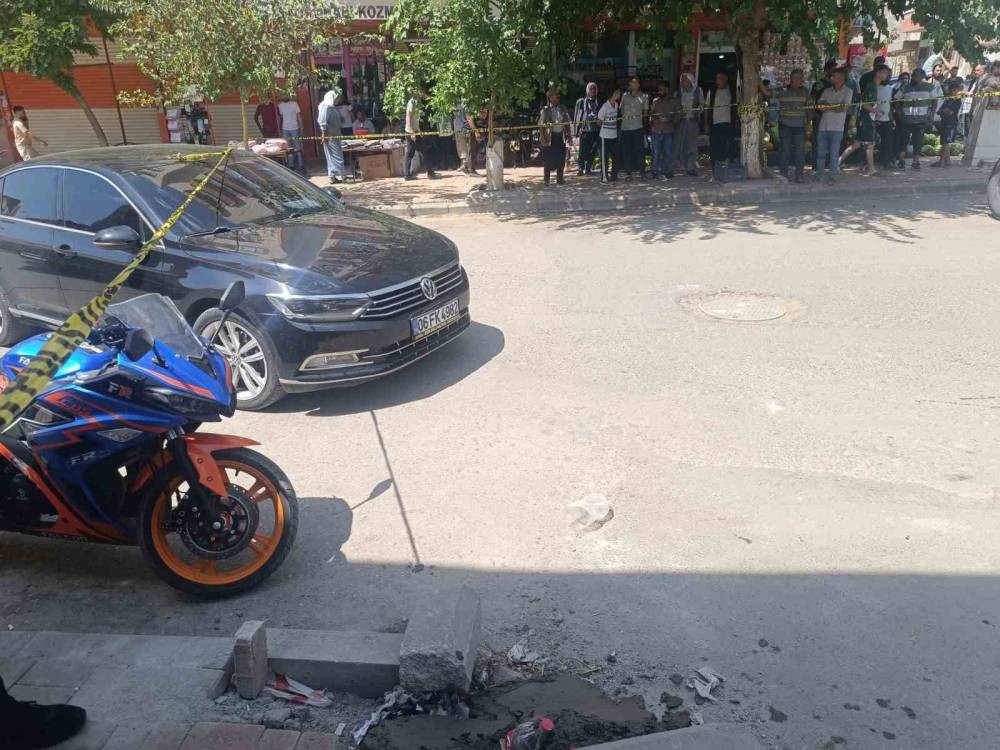 Kuzenler arasındaki silahlı kavga kanlı bitti!