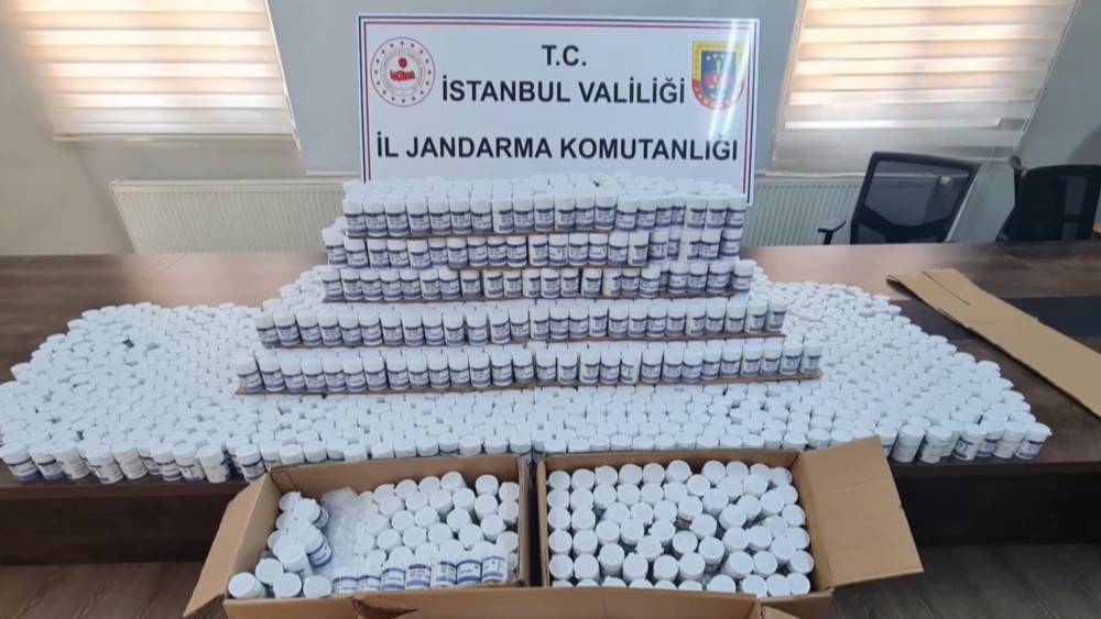 İstanbul'da dev uyuşturucu operasyonu: 1 milyon 919 bin hap ele geçirildi