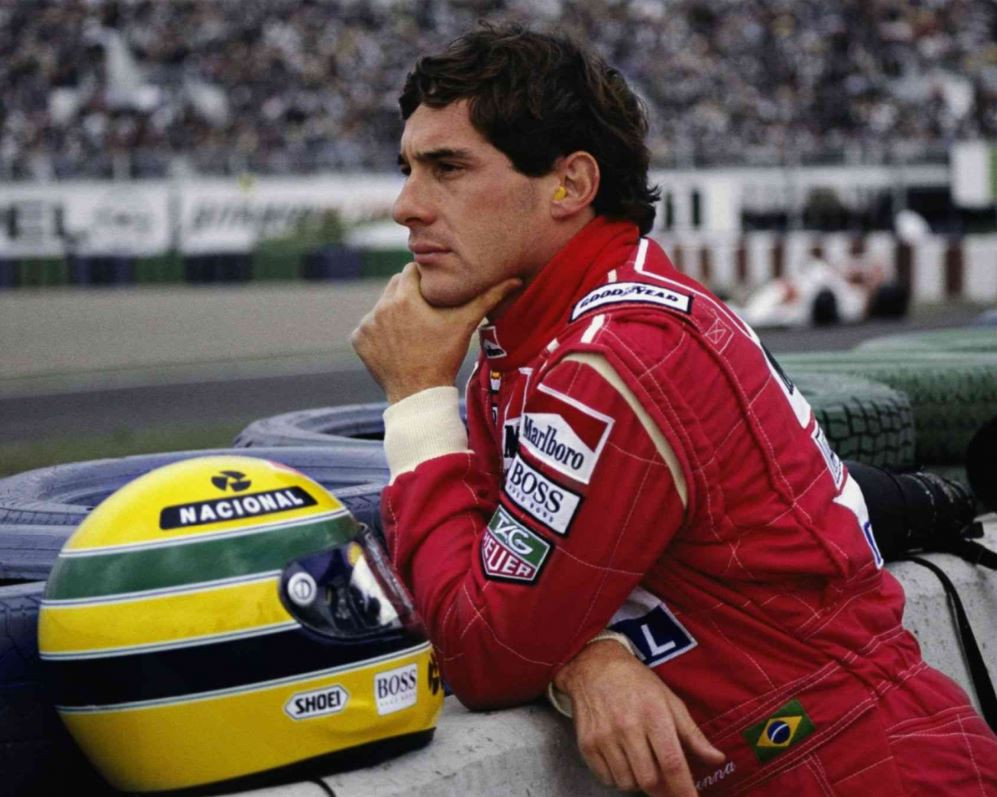 efsane-formula-1-pilot-ayrton-sennanin-buyuk-aski-adriane-galisteu-turkiyede-istanbul-gizemli-ve-buyuleyici-yenicag-5.jpg