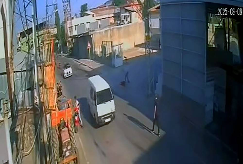 Yeğenine beyzbol sopasıyla dehşeti yaşattı!