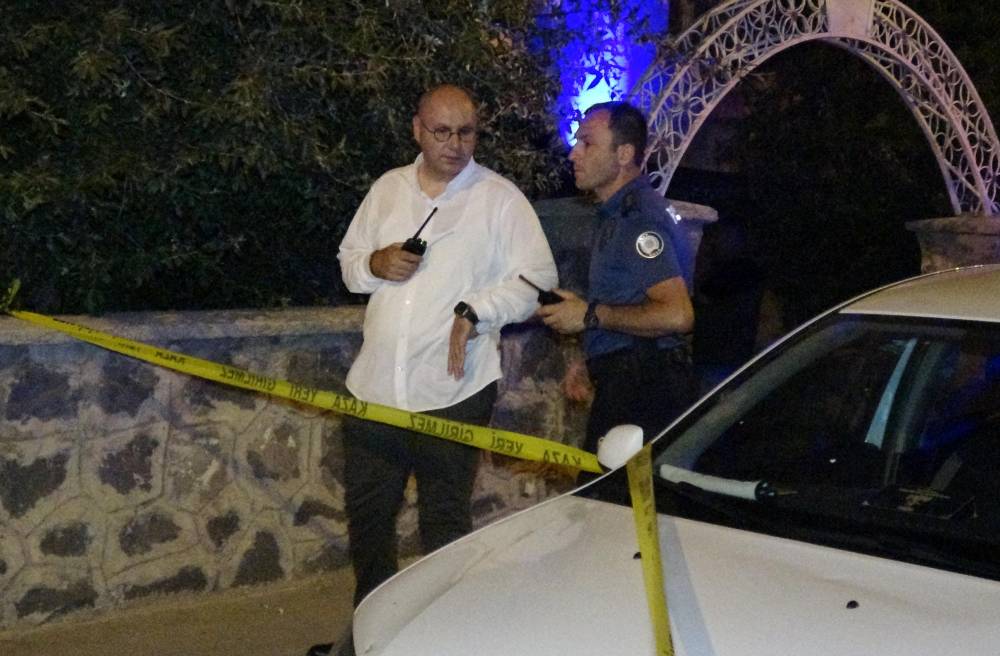 Erzurum'da gece yarısı dehşet: Bıçaklı kavgada ortalık kan gölüne döndü!
