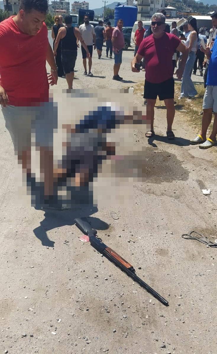 Mersin'de korkunç cinayet! Tartıştığı kadını av tüfeğiyle öldürdü
