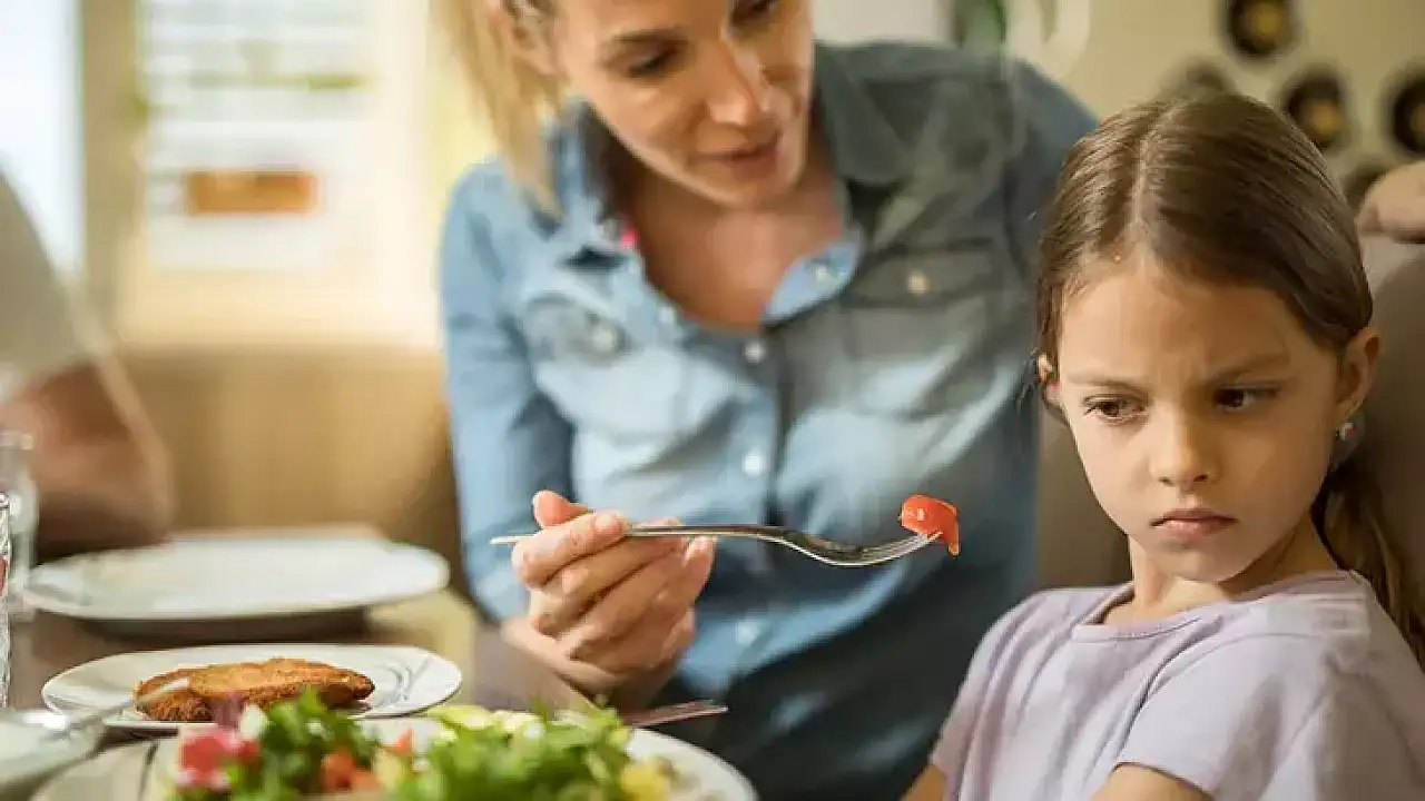 cocuklar-neden-yemek-secer-ne-1710313583-img4vp.webp