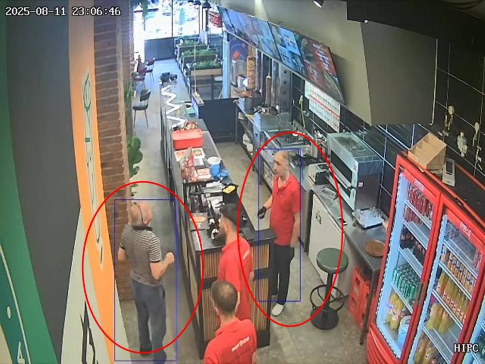 Kahraman dönerci! Heimlich’le müşterinin hayatını kurtardı