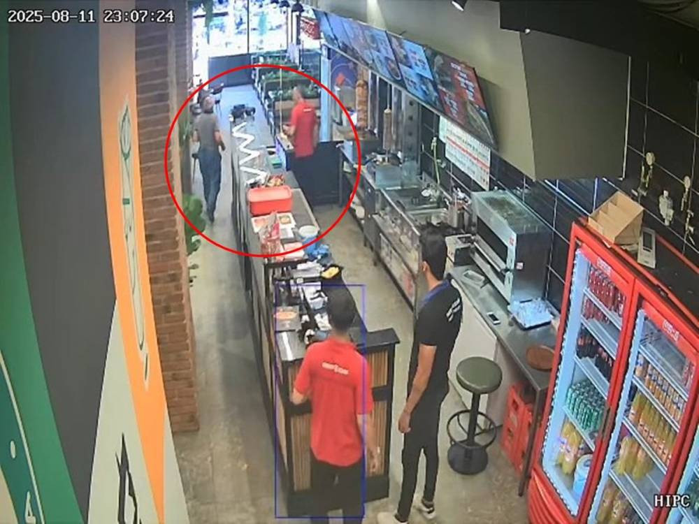 Kahraman dönerci! Heimlich’le müşterinin hayatını kurtardı