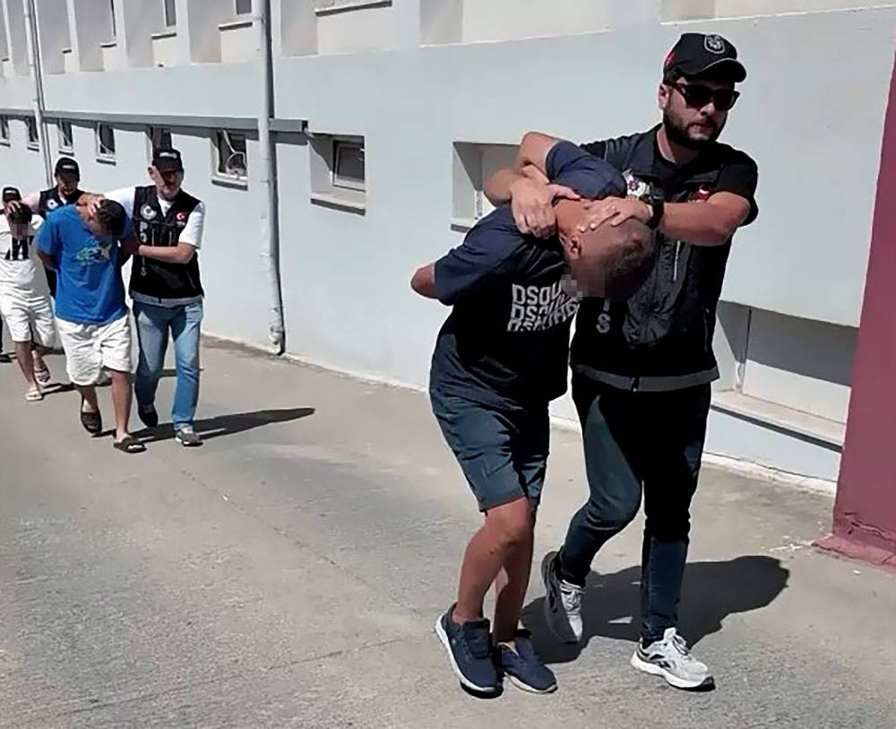 Uyuşturucu operasyonunda altın detayı! Şüpheli her şeyi itiraf etti