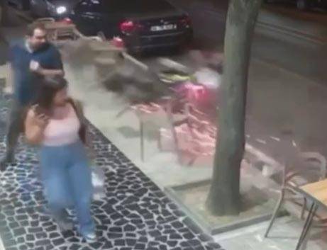 Düzce’de feci kaza! Motosikletli sürücü savrulup aracın altına girdi