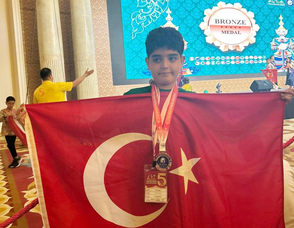 Türkiye'yi temsil eden küçük Ali, dünya 3'üncüsü oldu