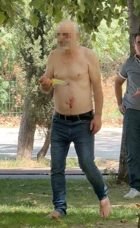 Esnafa bıçakla saldırınca darbedildi, götürüldüğü hastaneden kaçıp, intihara kalkıştı