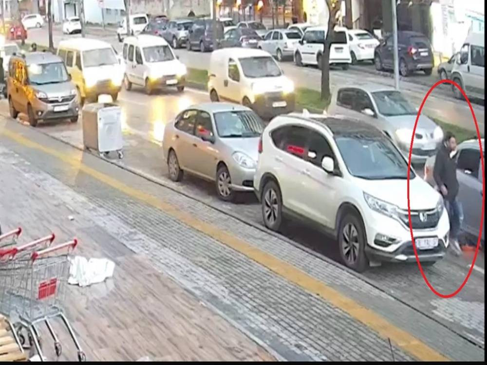 Uyuşturucu davasında şaşırtıcı delil! Sanıklara tek tek giydirildi