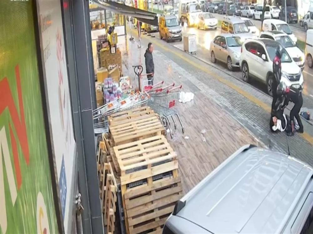 Uyuşturucu davasında şaşırtıcı delil! Sanıklara tek tek giydirildi