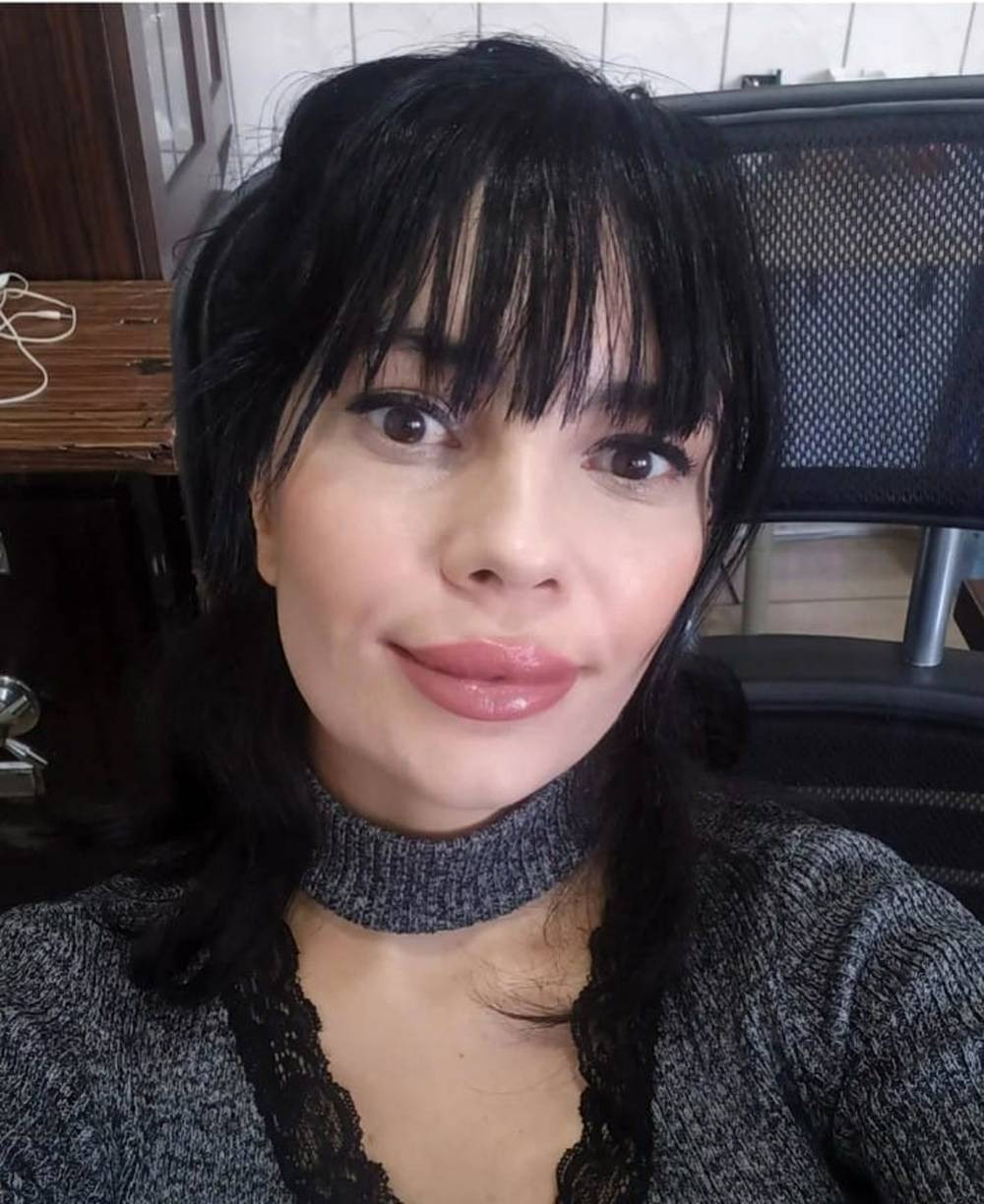 Antalya'da savrulan araç tabelaya ve ağaca Çarptı! Kaza yerinde dehşet: Ok gibi saplandı