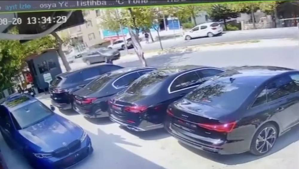 İstanbul’da kaza paniği! Yaya saniyelerle kurtuldu