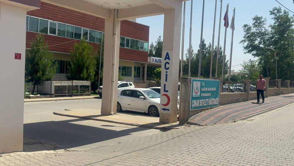 Arkadaşları korkup kaçtı! Diyarbakır’da yürek yakan olay