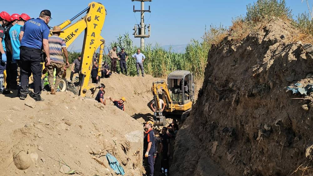 Babasının gözü önünde öldü! Yürekleri dağladı
