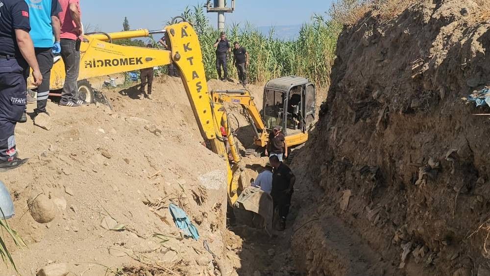 Babasının gözü önünde öldü! Yürekleri dağladı