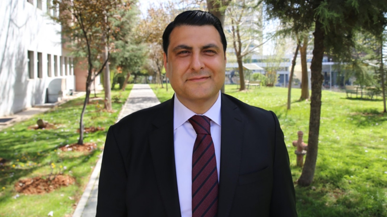 chpli-belediye-baskani-umut-yilmaz-partisinden-istifa-etti-by4n.jpg