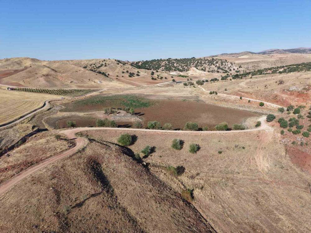 Su krizi derinleşiyor! Su yok, umut var