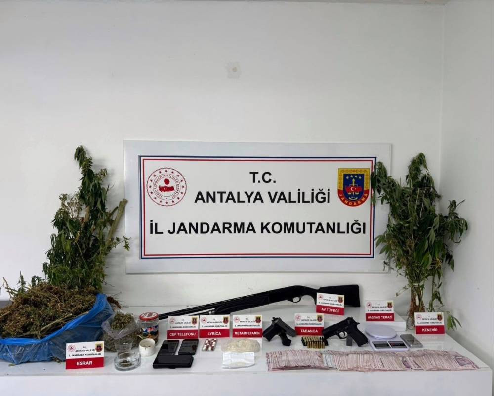 Antalya’da uyuşturucu operasyonu