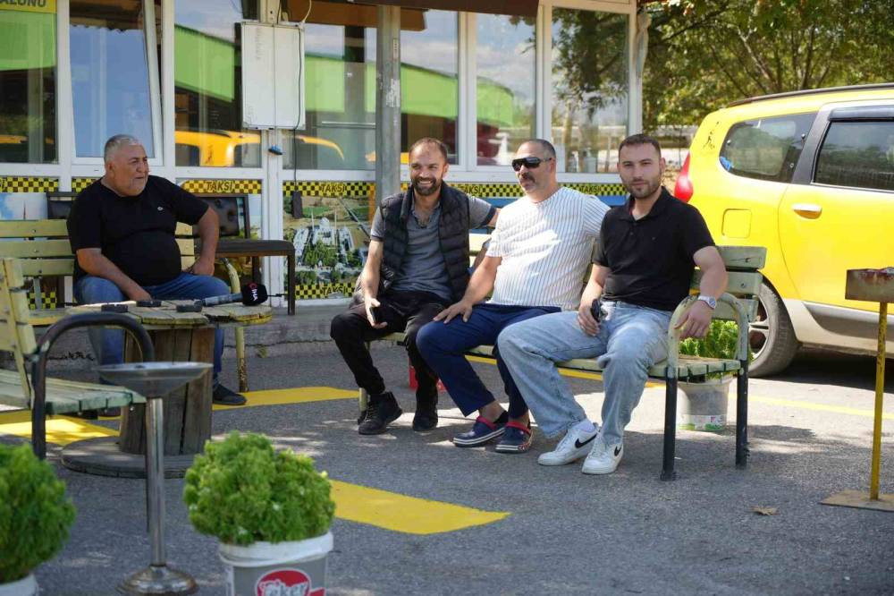 Marketten çanta, otobüsten yastık! Eşeğin hedefi net: Otogar esnafı alarma geçti