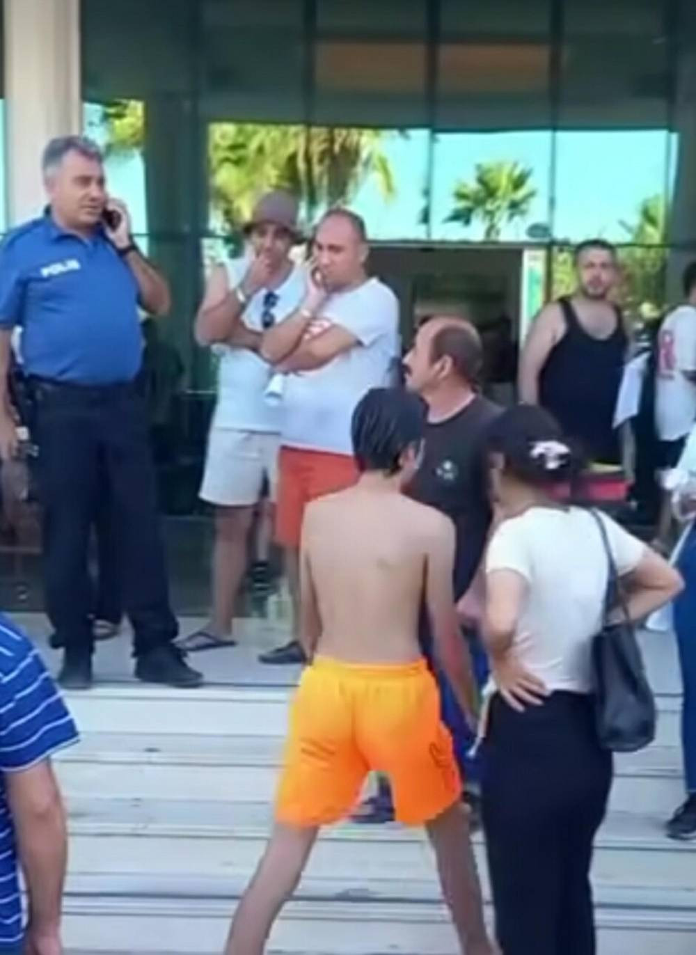 Kuşadası'nda otelde hizmetler tamamen durdu! Tatil hayalleri kabusa döndü: Polis devreye girdi