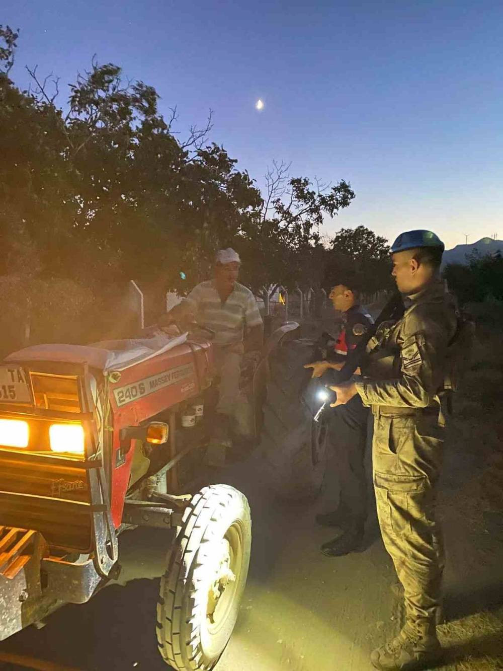 Aydın'da jandarma, incir hırsızlarına geçit vermiyor