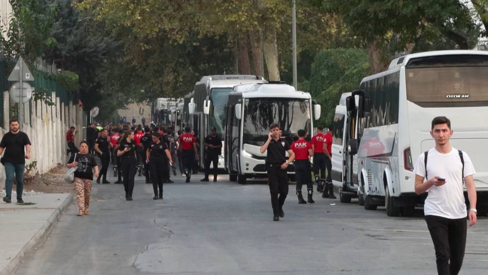 Dikkat İstanbul’da bugün bu yollar trafiğe kapandı