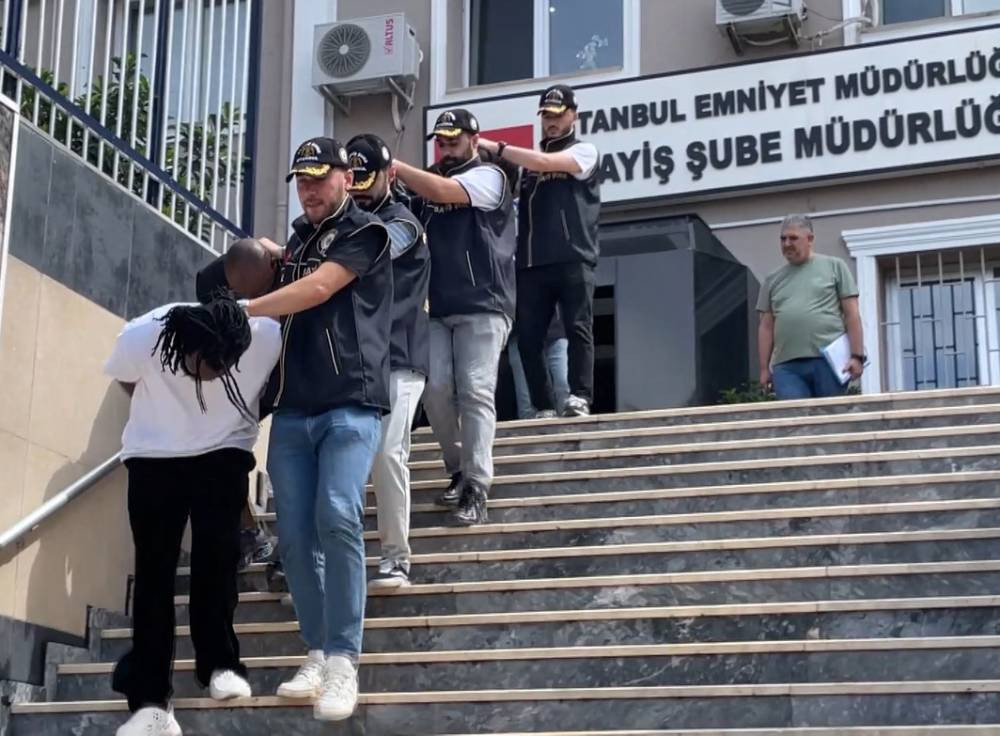 İstanbul’da uluslararası çete çökertildi! Polisin tuzağına düştüler