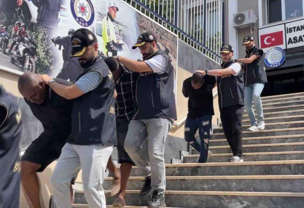 İstanbul’da uluslararası çete çökertildi! Polisin tuzağına düştüler