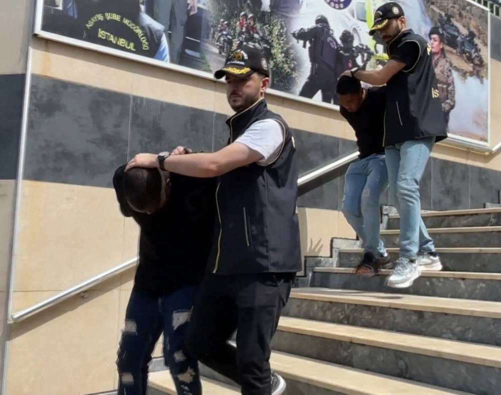 İstanbul’da uluslararası çete çökertildi! Polisin tuzağına düştüler