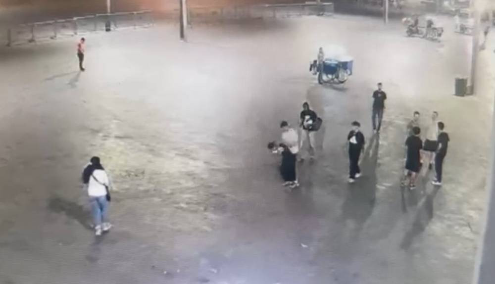 17 yaşındaki kızdan şoke eden hırsızlık taktiği! İstanbul'un göbeği