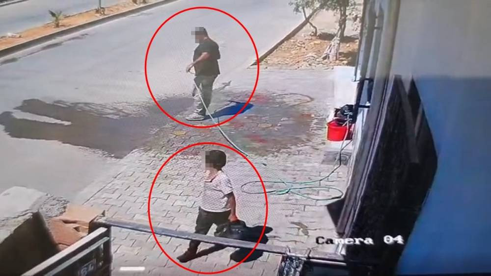 Mardin’de acı veren görüntü! Güvenlik kamerasına yakalandılar