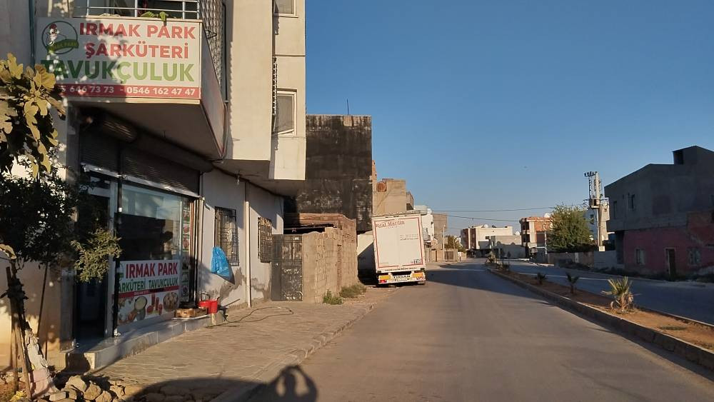 Mardin’de acı veren görüntü! Güvenlik kamerasına yakalandılar