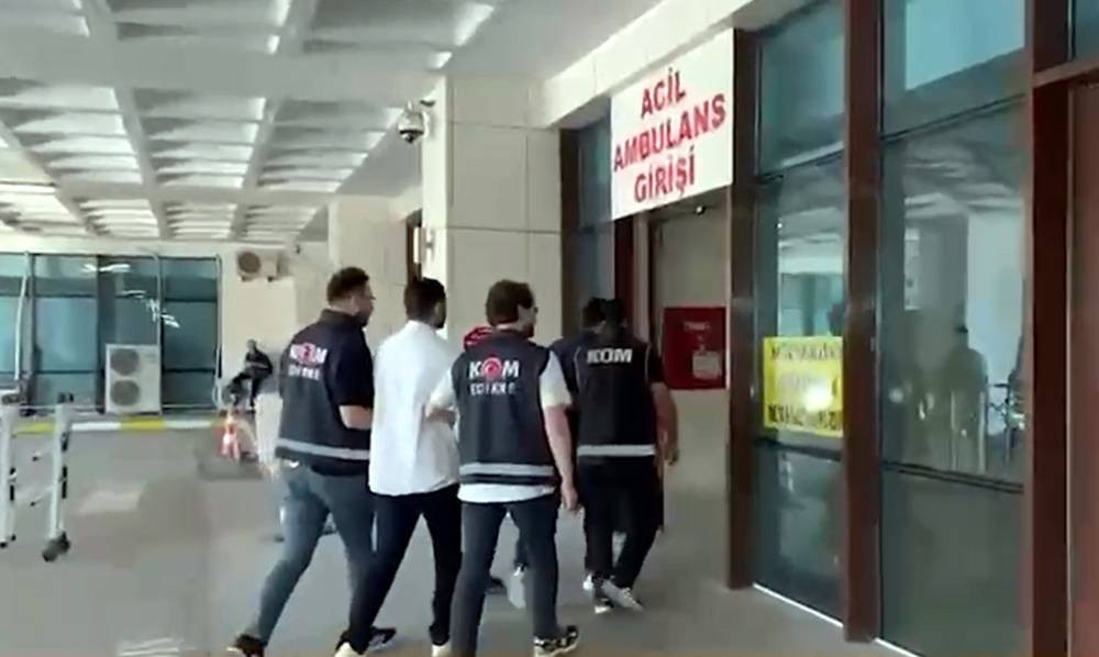 Bağ evine operasyon! Firari olarak aranıyorlardı