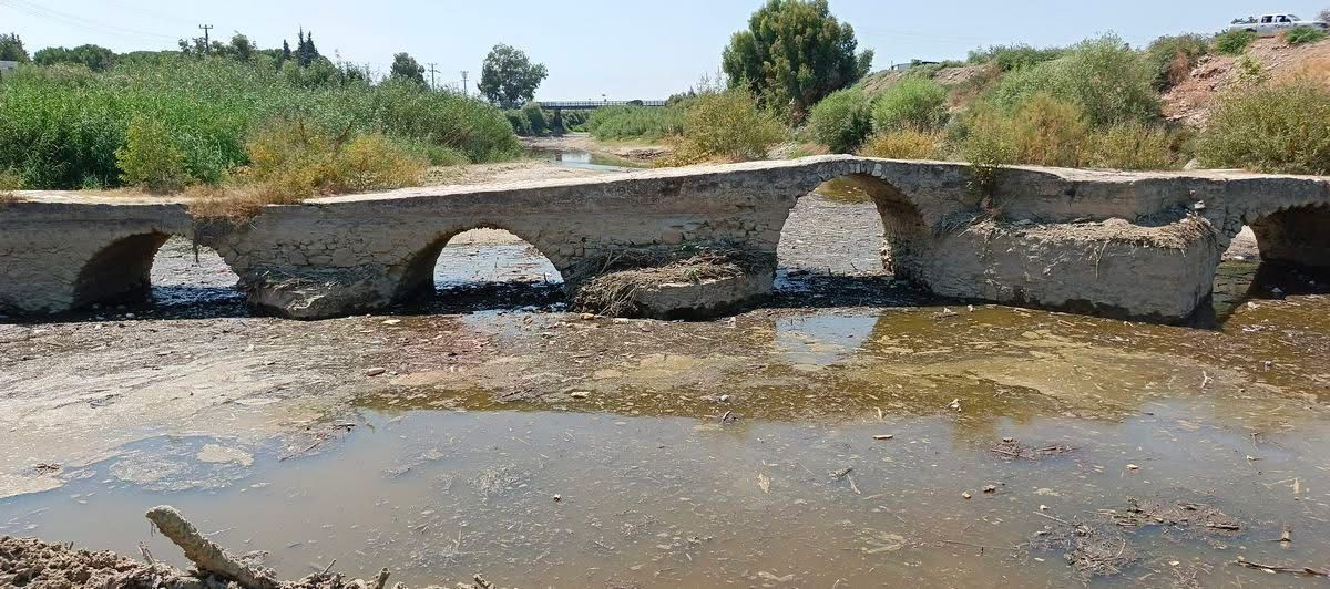buyuk-menderes-nehrinde-gizemli-kesif-taskoprunun-altindaki-camurdan-tarih-cikti-yenicag-3.jpg
