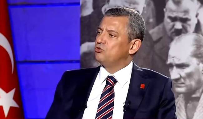 ozgurozeleklefoto.jpg