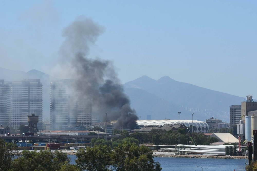 İzmir’de yangın! 2 Şüpheli gözaltına alındı