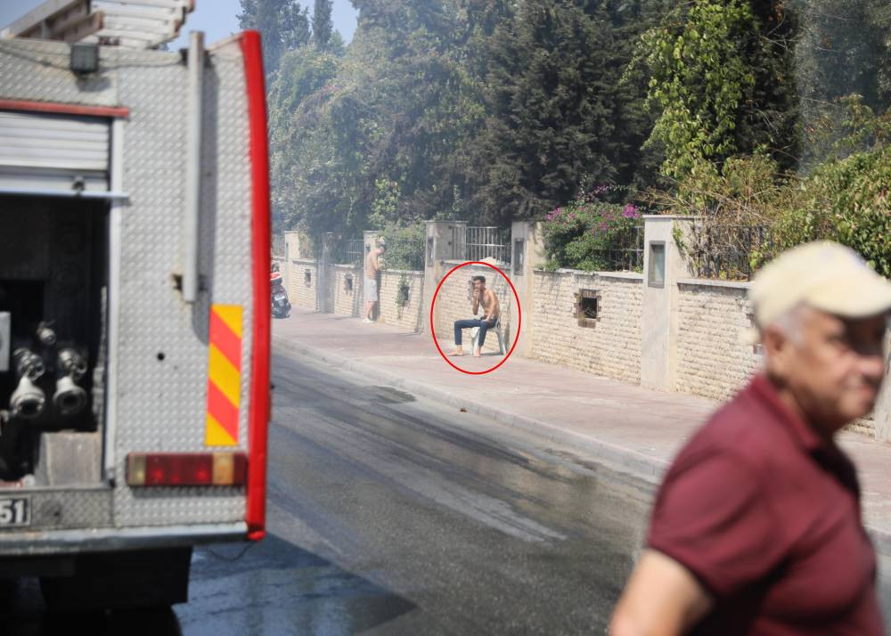 Miras evi yaktı! Yarı çıplak izledi: Polise şok itirafta bulundu