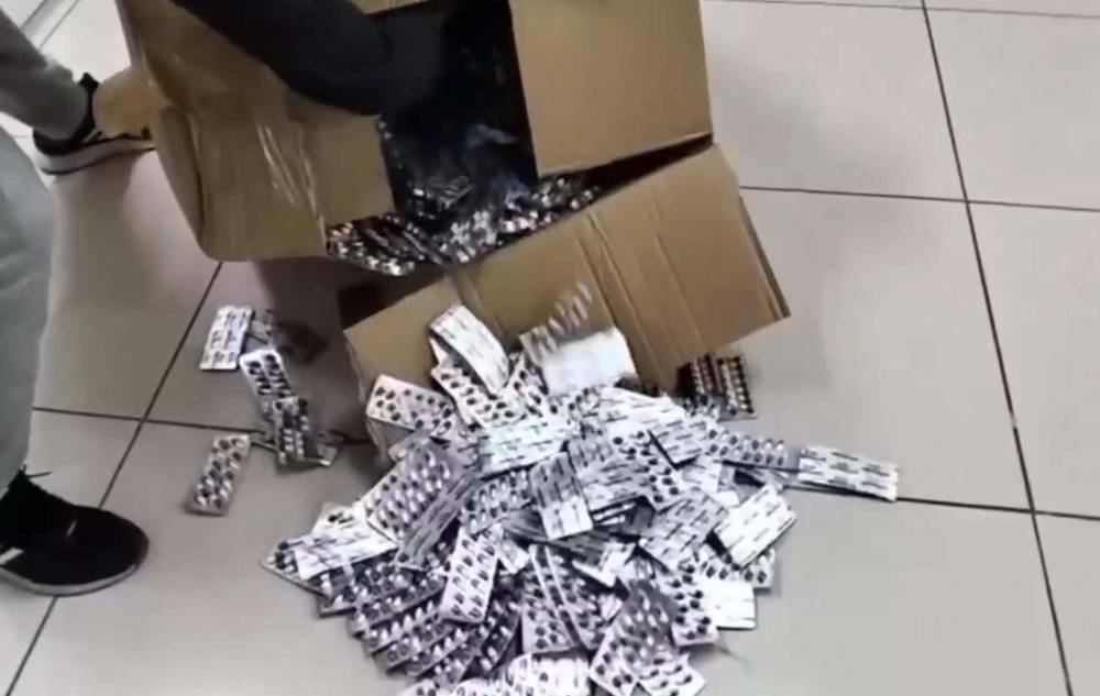 Kamyonette 27 bin uyuşturucu hap ele geçirildi; 1 gözaltı