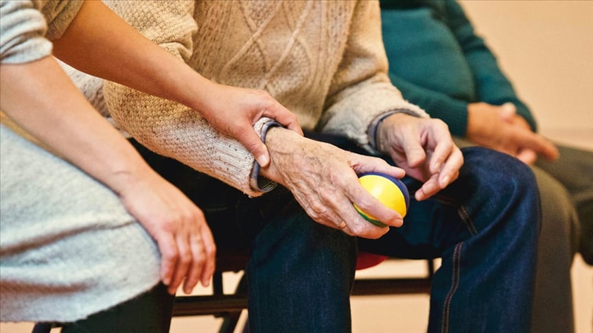 alzheimerin-8-gizli-tetikleyicisi-ortaya-cikti-kadinlar-mi-erkekler-mi-daha-tehlikede-yenicag-2.jpg