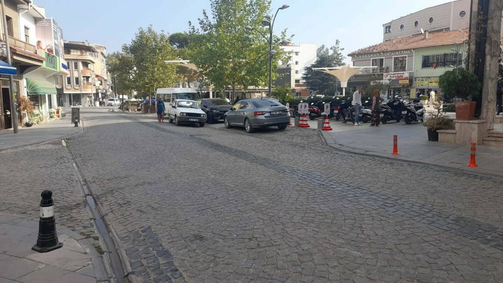 Balıkesir Sındırgı’da yeni deprem! 4.1’le sarsıldı  (5 Eylül 2025)