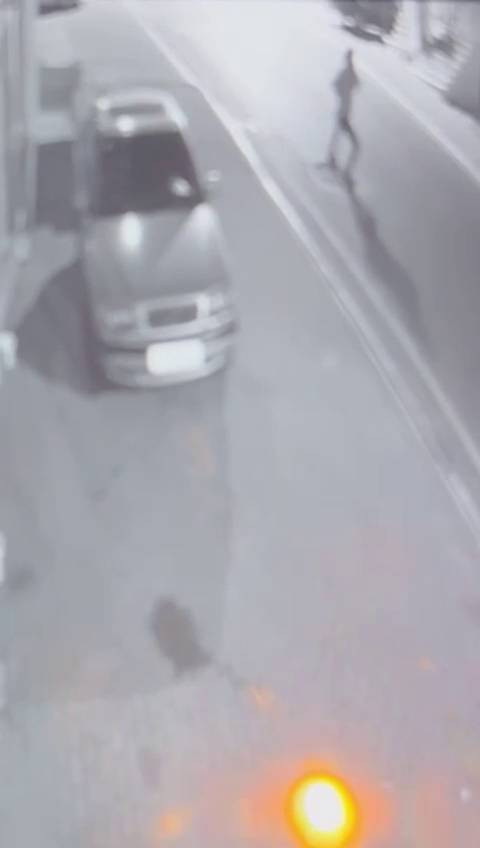 Çayırova’da geceyi aydınlatan patlama! Mahalleyi ayağa kaldırdı