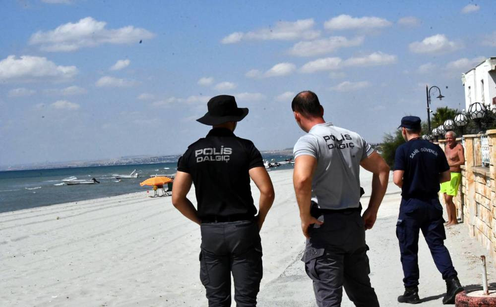 İki çocuk annesi dalgalar arasında kayıp oldu