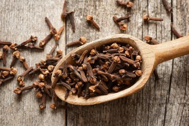 karanfilin-faydalari-nelerdir-karanfil-ne-ise-yarar-3265511.webp