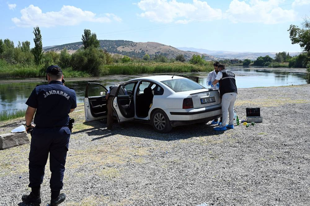 Piknik keyfi ölümle bitti! İki genç akıntıya kapıldı