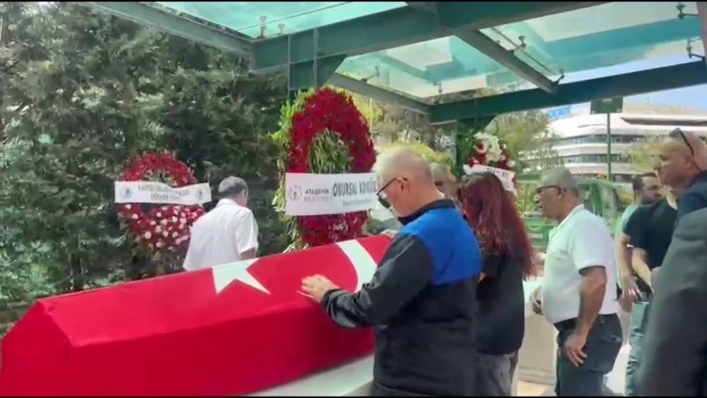 Savcı Kayhan son yolculuğuna uğurlandı! Akın Gürlek de katıldı