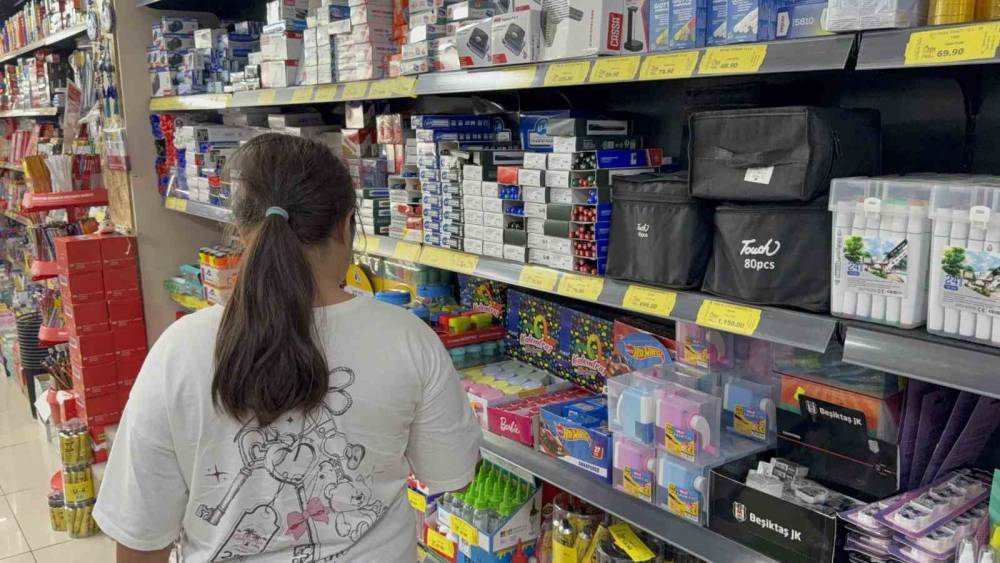 Kırtasiye sezonu açıldı: Merdiven altı ürünlere dikkat!
