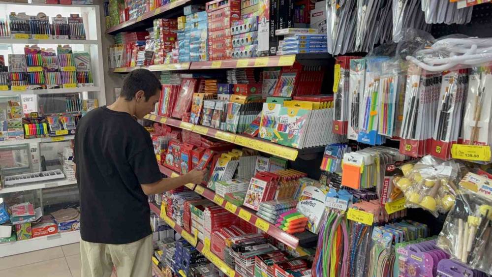 Kırtasiye sezonu açıldı: Merdiven altı ürünlere dikkat!